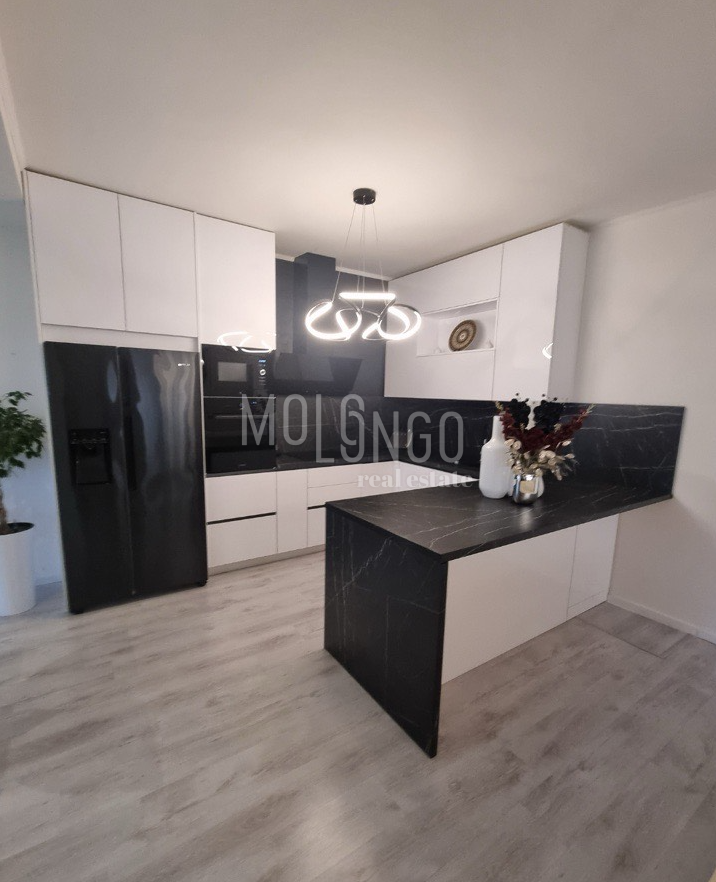 Appartamento/appartamento Viškovo, 112m2