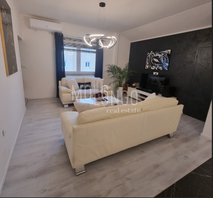 Appartamento/appartamento Viškovo, 112m2