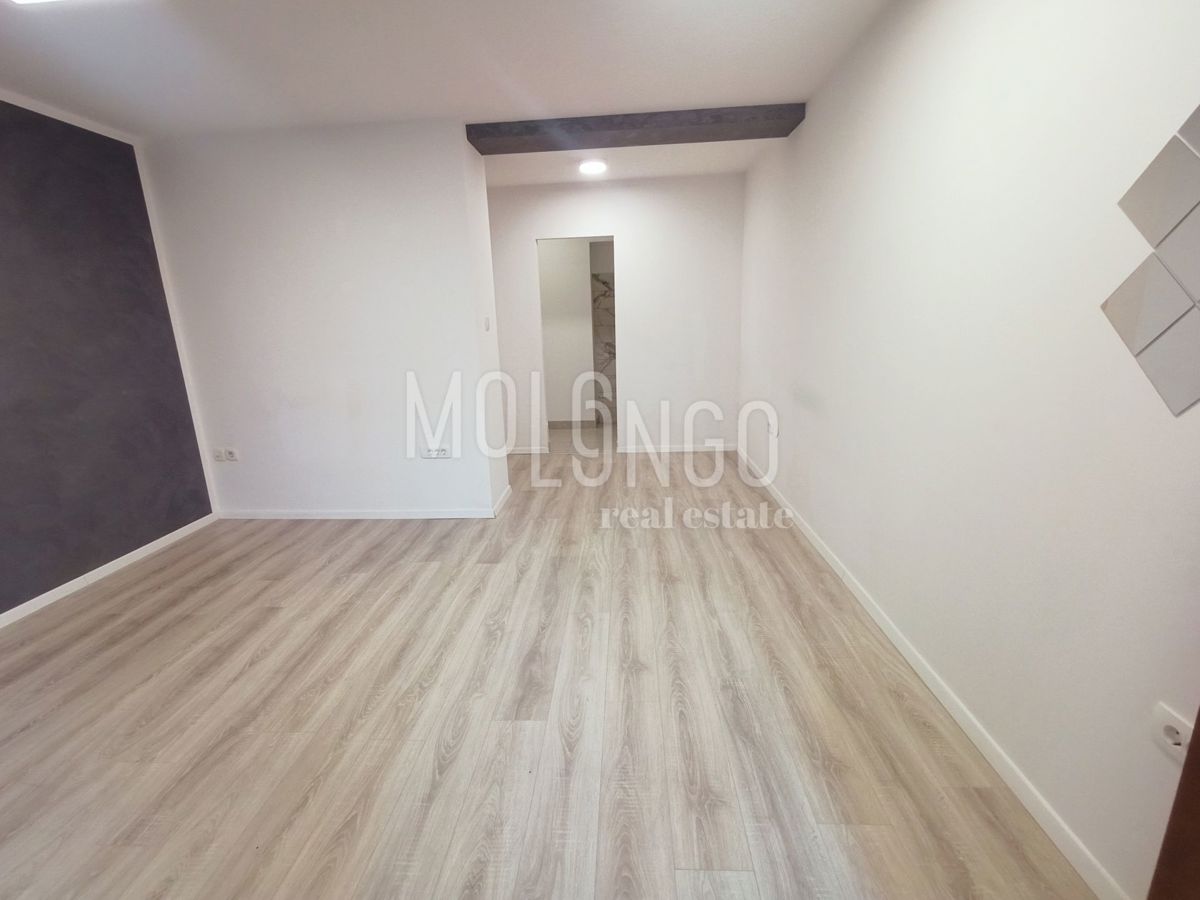 Commerciale Centar, Rijeka, 23,29m2