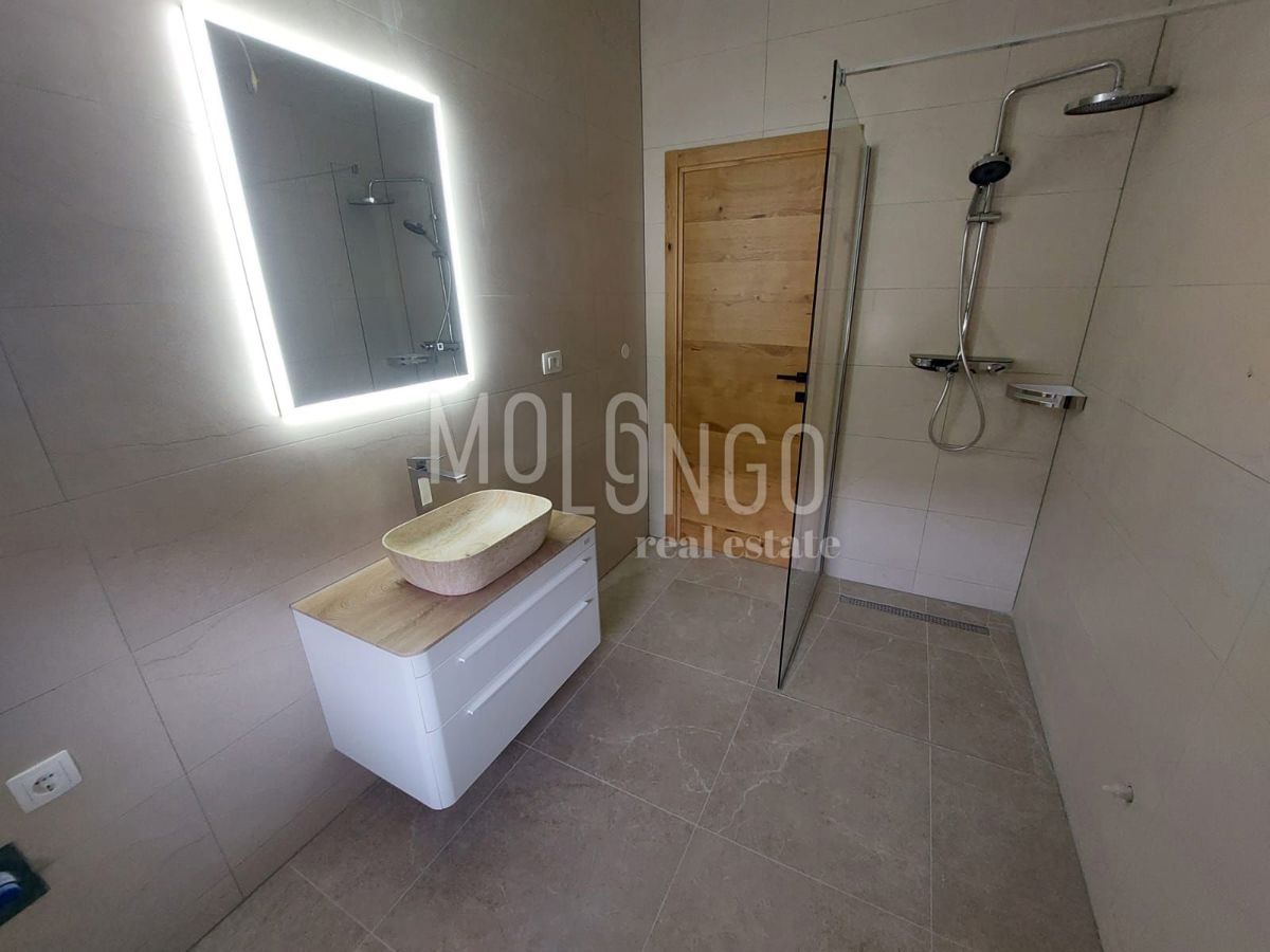 Appartamento/appartamento Kraljevica, 105m2