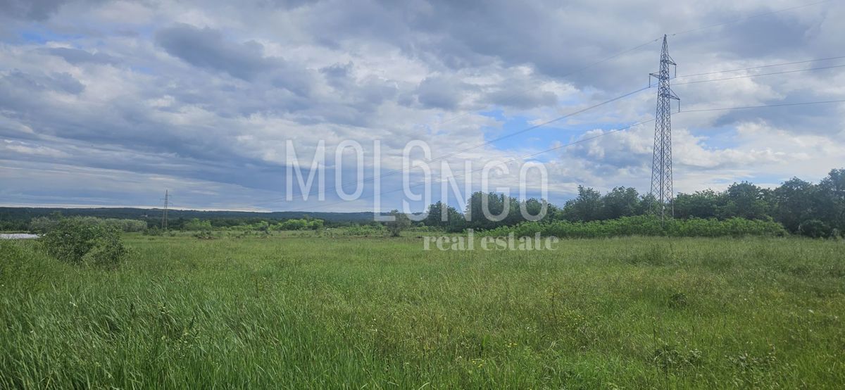 Terreno Cancini, Poreč, 702m2