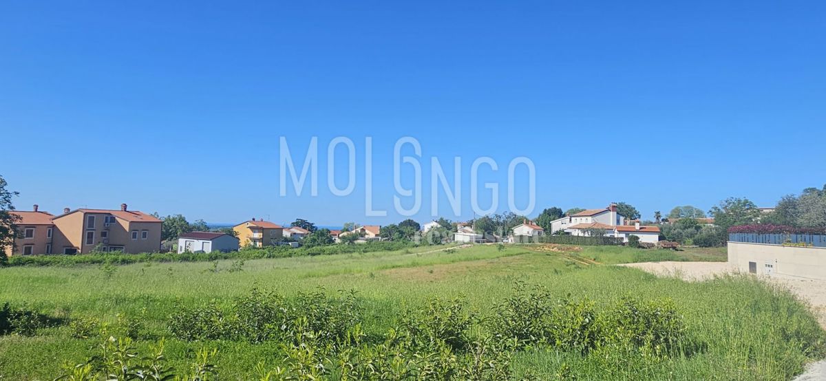 Terreno Kaštelir, Kaštelir-Labinci, 790m2