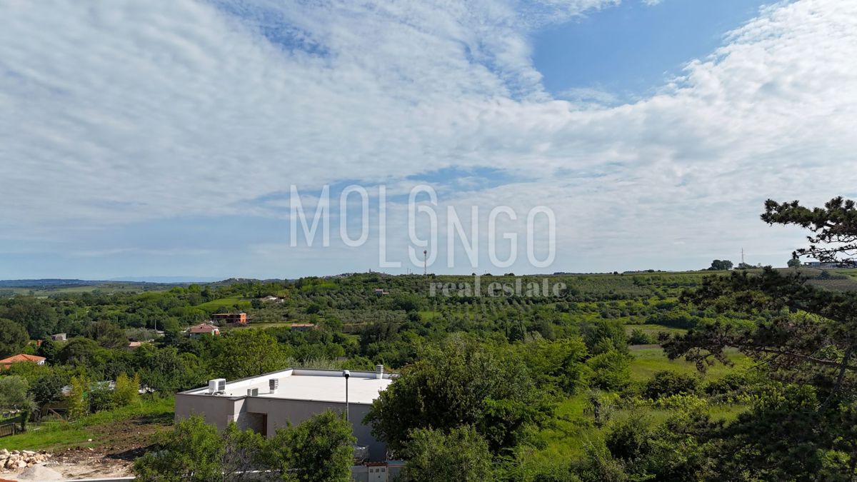 ISTRIA, BRTONIGLA – Terreno edificabile 1048 m²