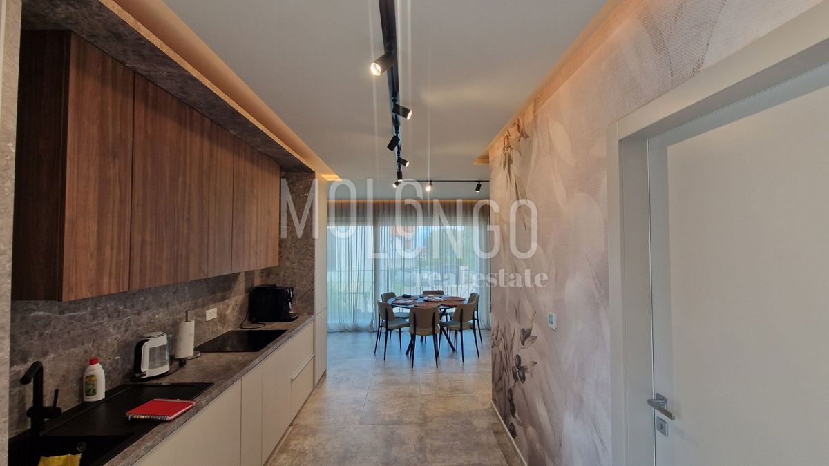Appartamento/appartamento Njivice, Omišalj, 112m2