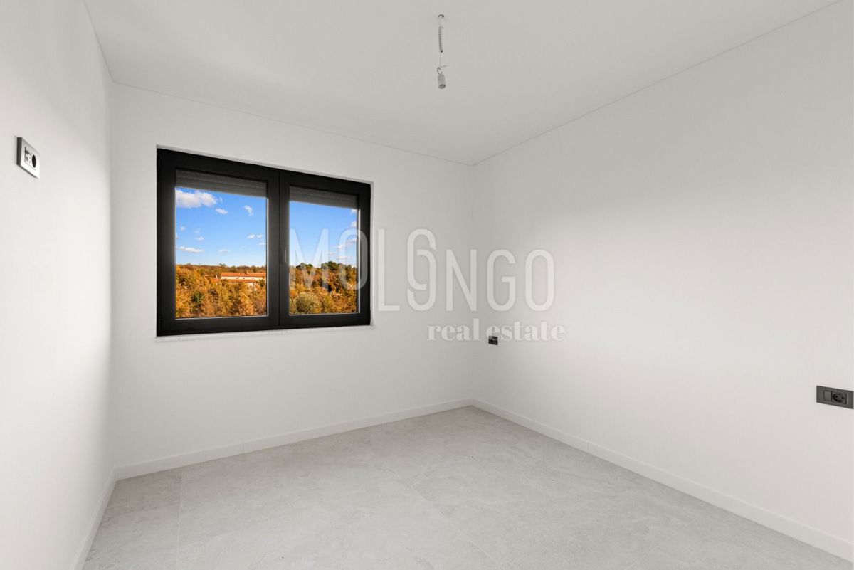 ISTRA, POREČ - Luksuzni penthouse u novoj zgradi s krovnom terasom.