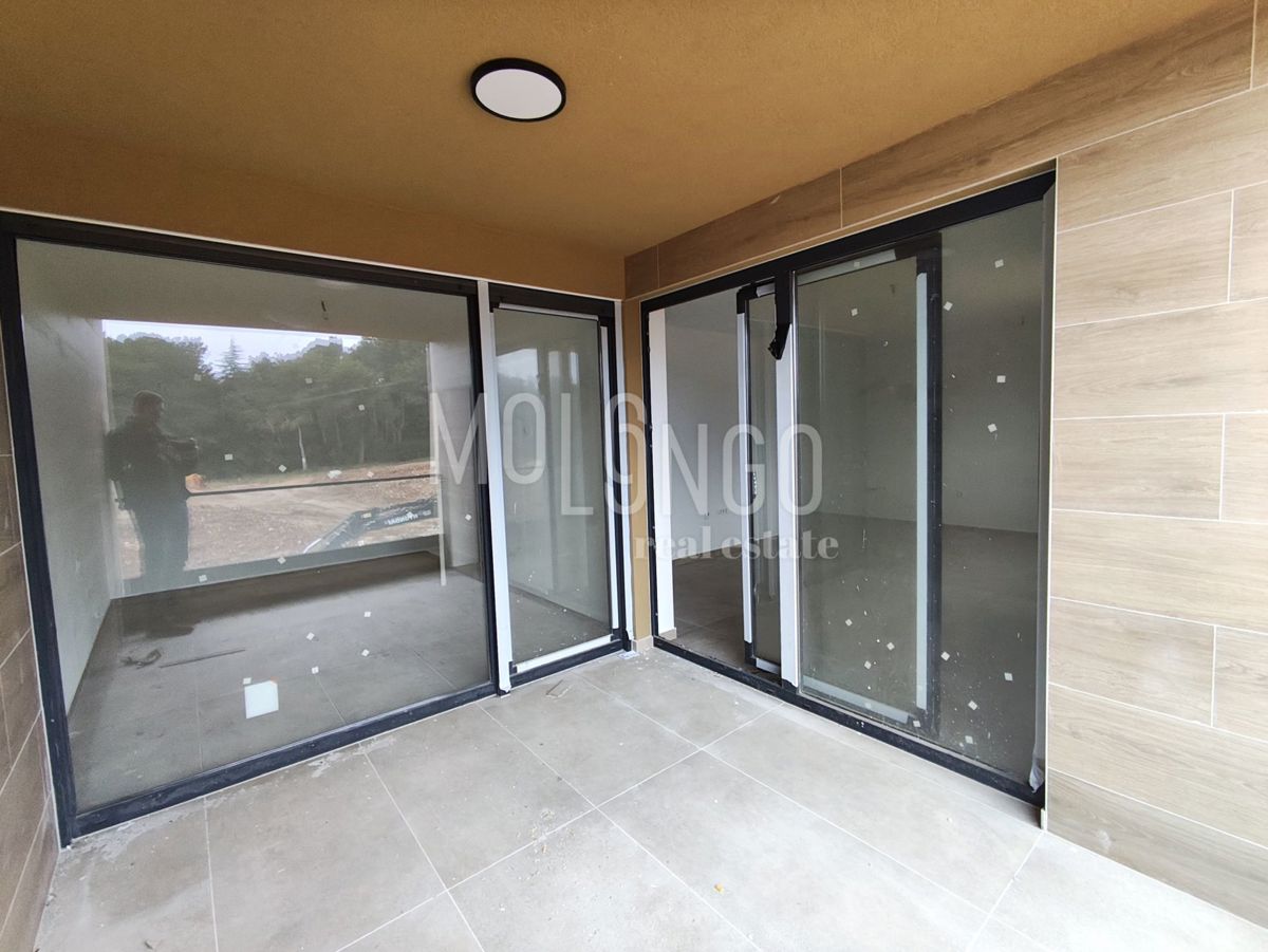 ISTRA, PULA – Stan s garažom,55 m² u prizemlju – novogradnja