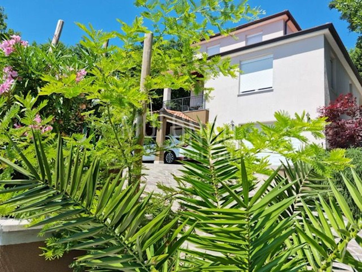 Casa Bregi, Matulji, 933m2