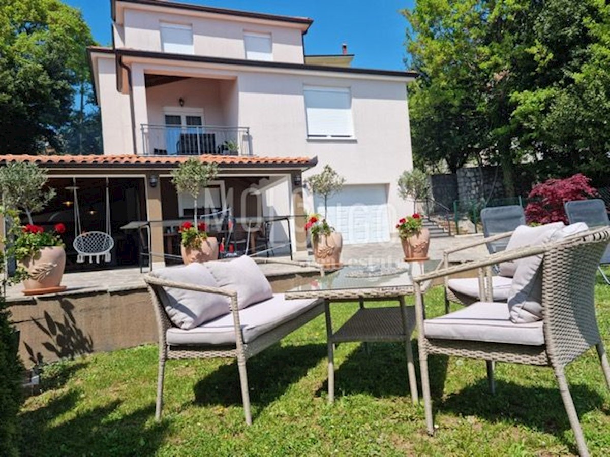 Casa Bregi, Matulji, 933m2
