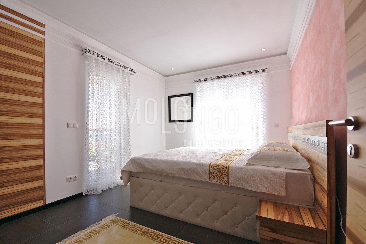 Casa Crikvenica, 375m2