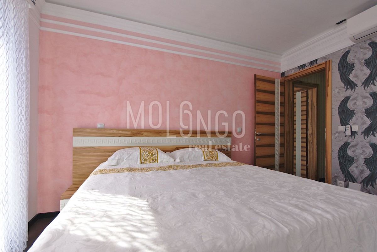 Casa Crikvenica, 375m2