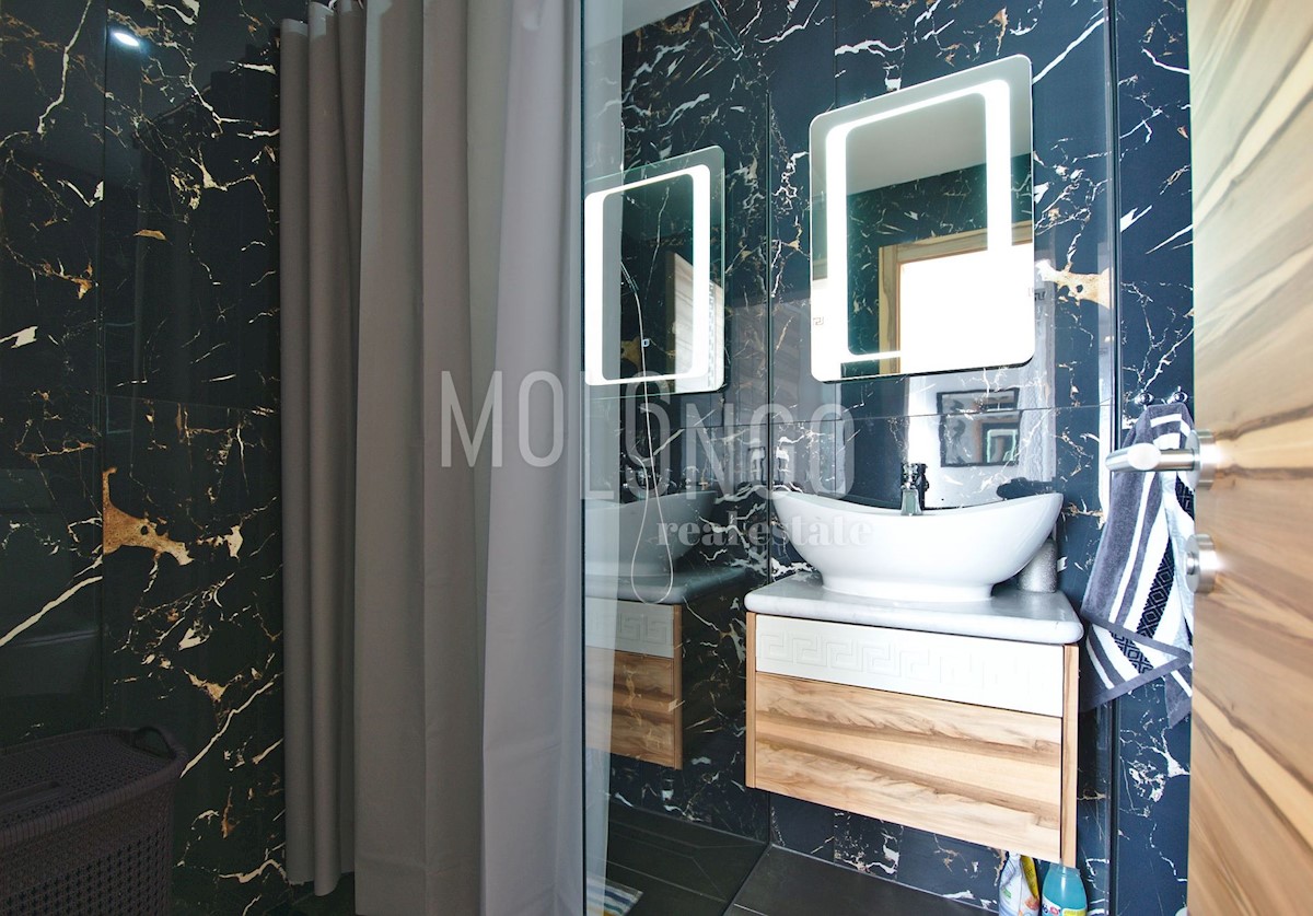 Casa Crikvenica, 375m2