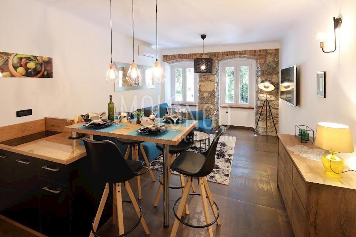 Appartamento/appartamento Centar, Rijeka, 105m2