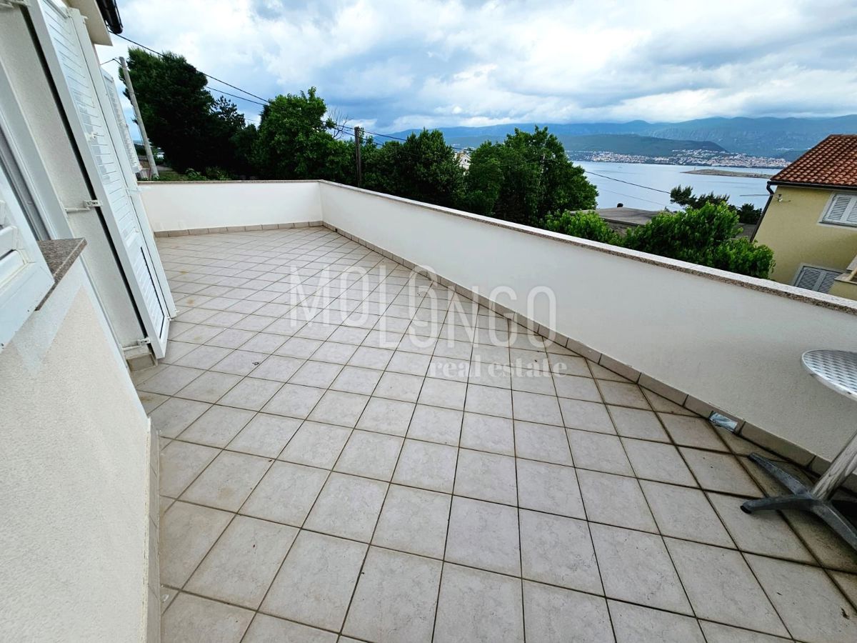 Appartamento/appartamento Šilo, Dobrinj, 80m2