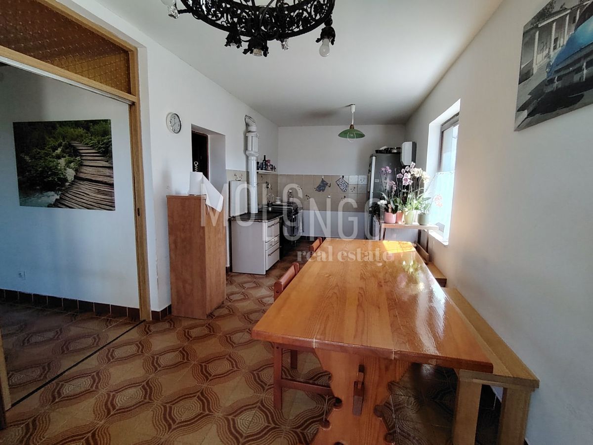 Casa Trgetari, Raša, 1.032m2