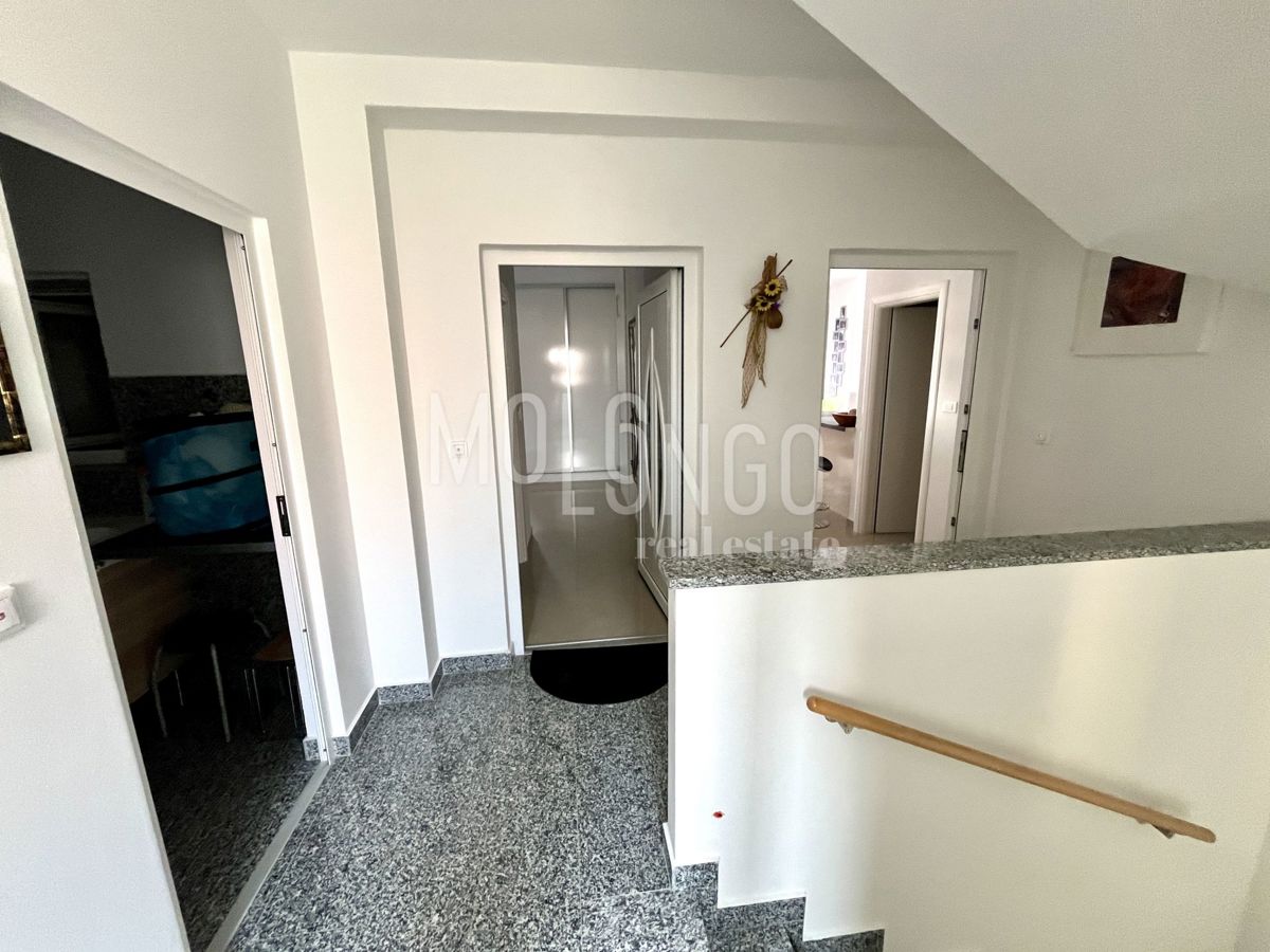 Casa Jadranovo, Crikvenica, 363m2