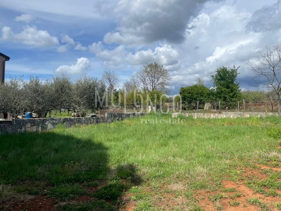 Terreno Valentići, Kaštelir-Labinci, 805m2