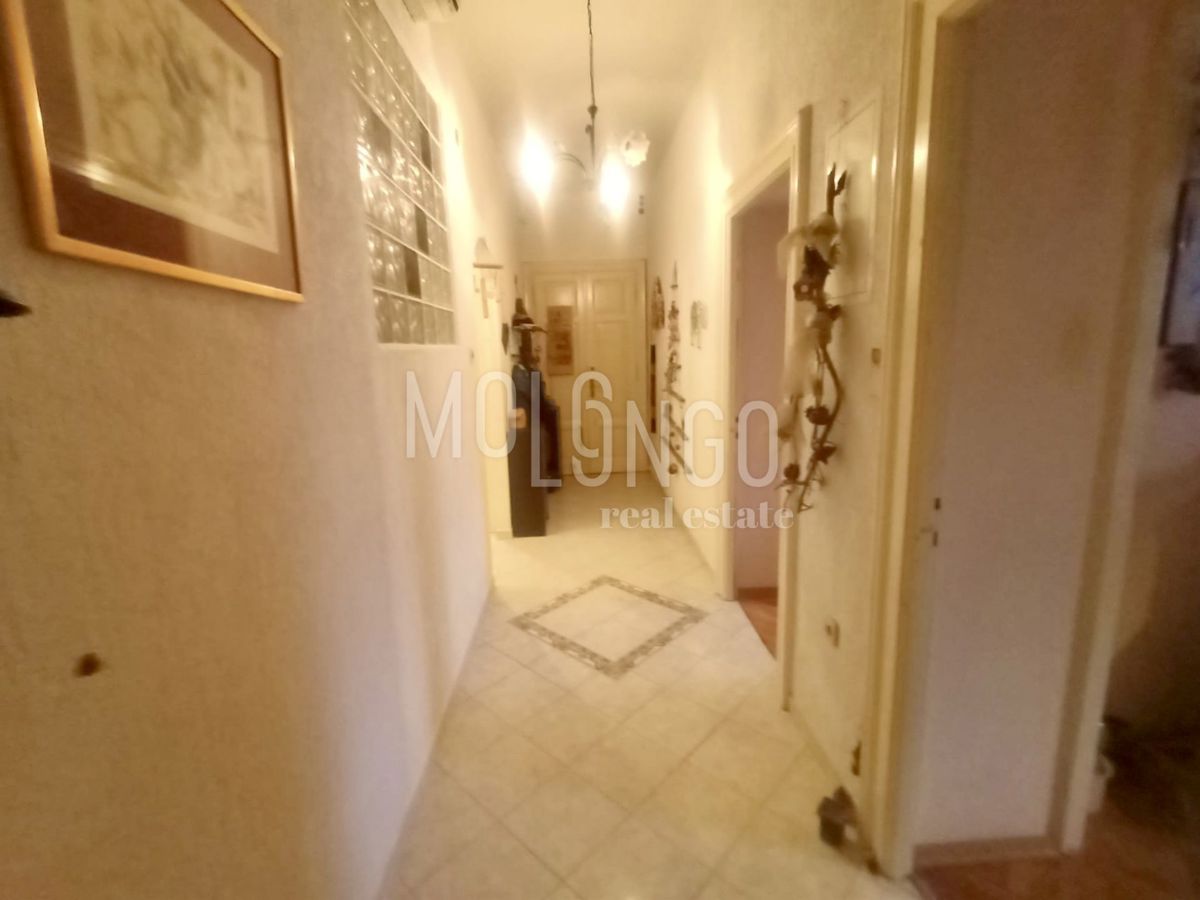 Appartamento/appartamento Centar, Rijeka, 90m2