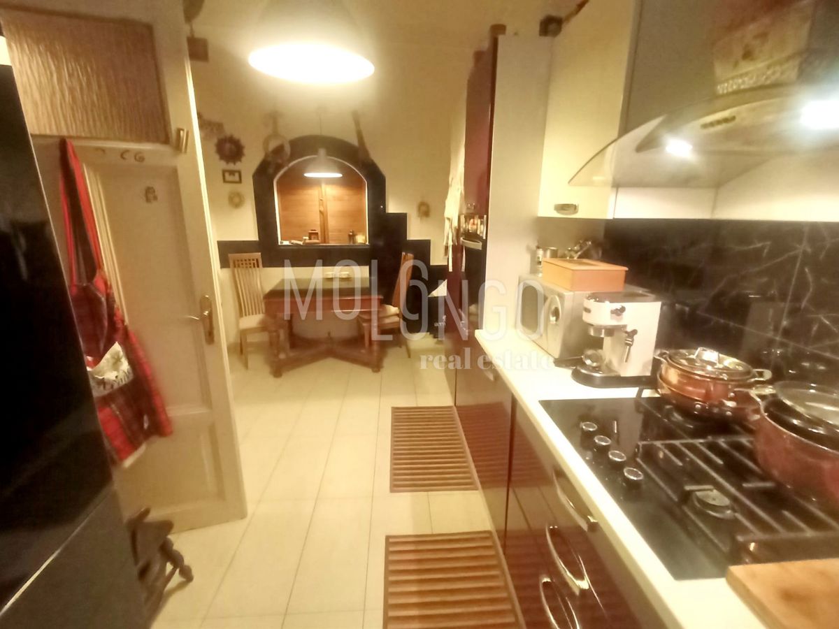 Appartamento/appartamento Centar, Rijeka, 90m2