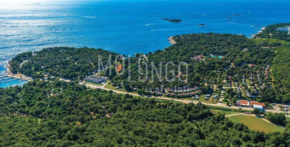 Terreno Poreč, 14.114m2