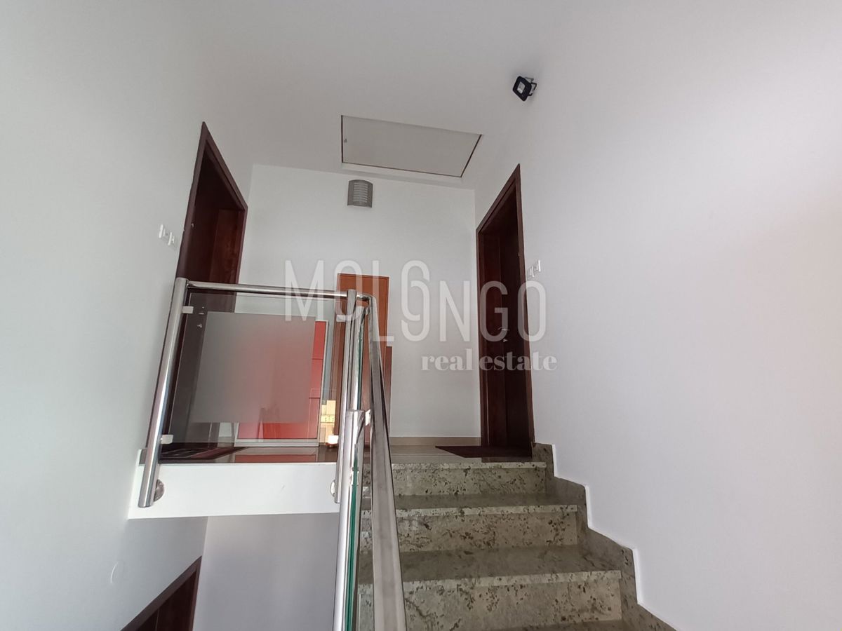 SELCE, appartamento 2 camere, terrazzo, vista mare, parcheggio