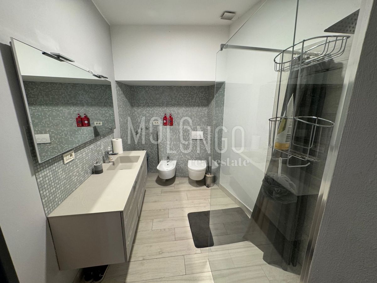 Appartamento/appartamento Centar, Rijeka, 85m2