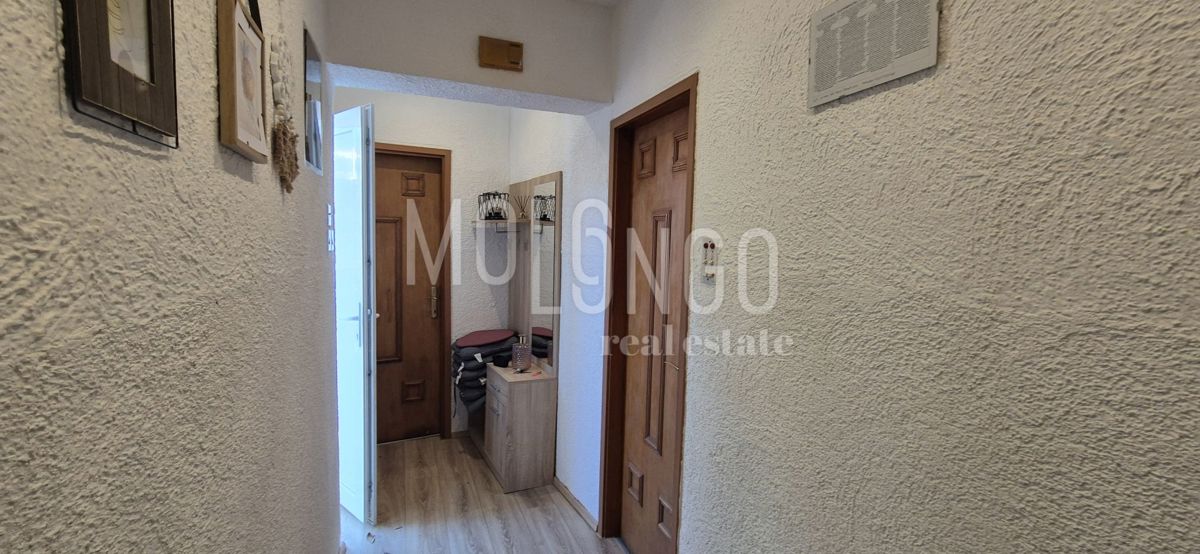 CRIKVENICA, due case in una posizione tranquilla!