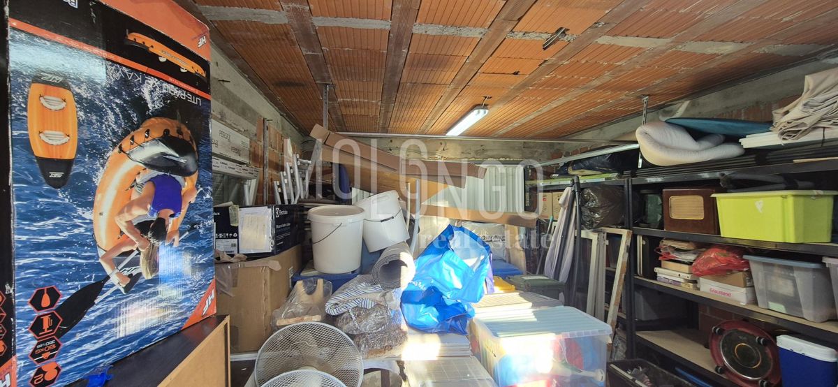 CRIKVENICA, due case in una posizione tranquilla!