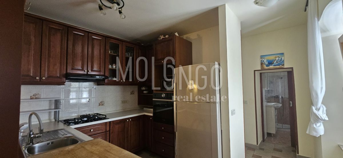 Appartamento/appartamento Poreč, 77m2