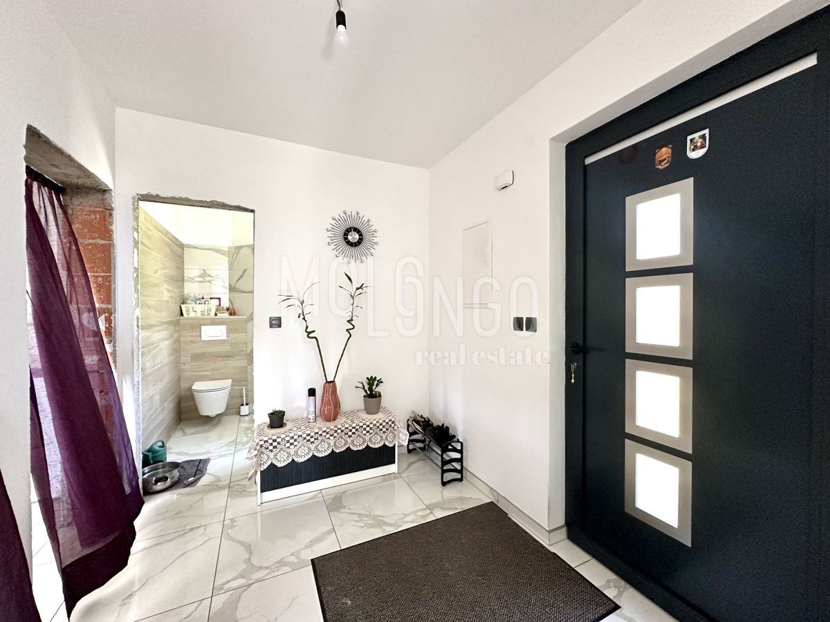 Casa Donja Drenova, Sveti Ivan Zelina, 300,19m2