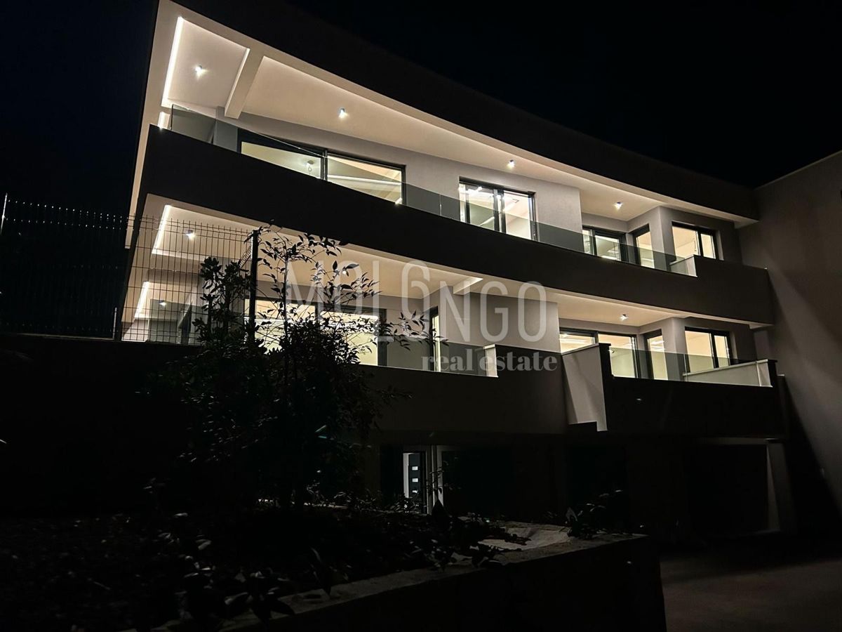 Appartamento/appartamento Lovran, 570m2