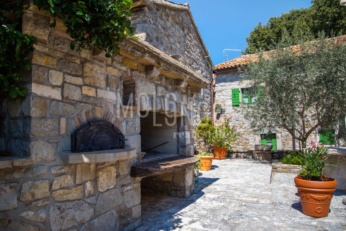 Casa Gračišće, 400m2