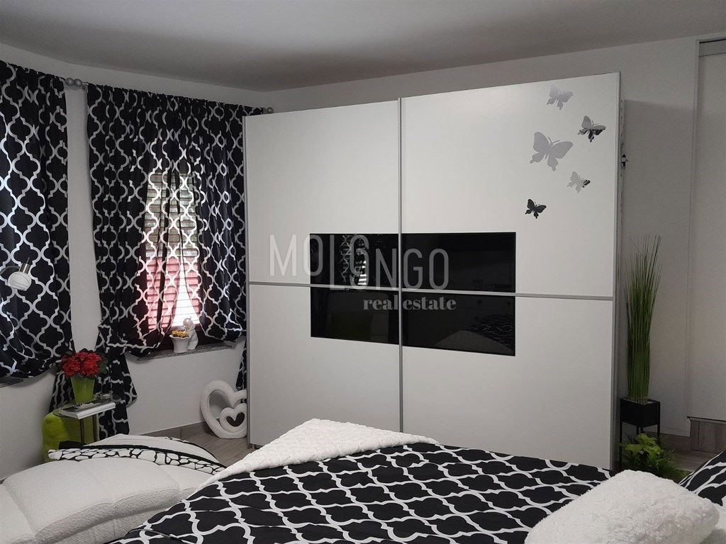 Appartamento Mladenići, Viškovo, 108m2