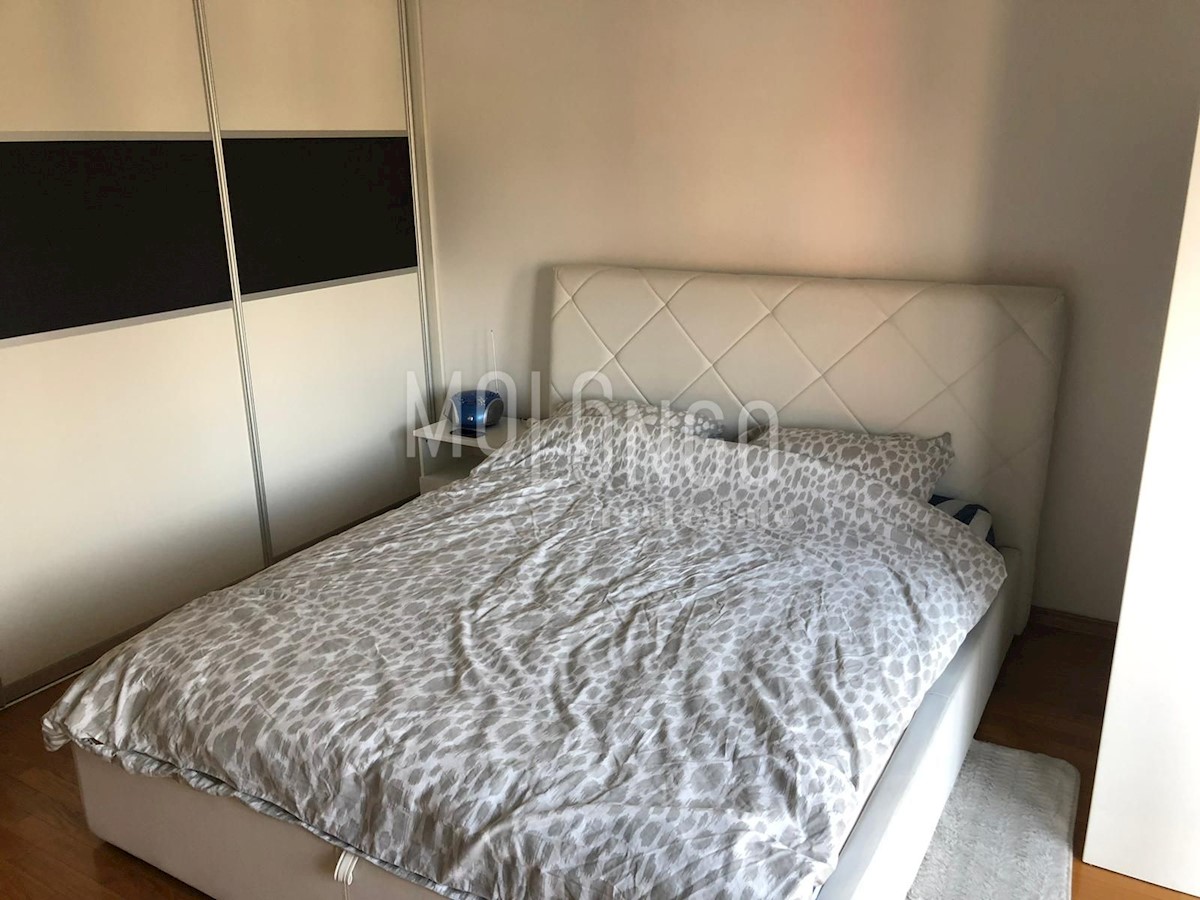 Centar, Rijeka, 73,33m2