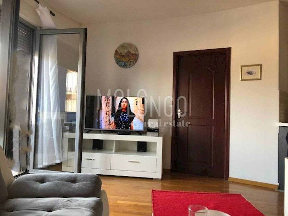 Centar, Rijeka, 73,33m2