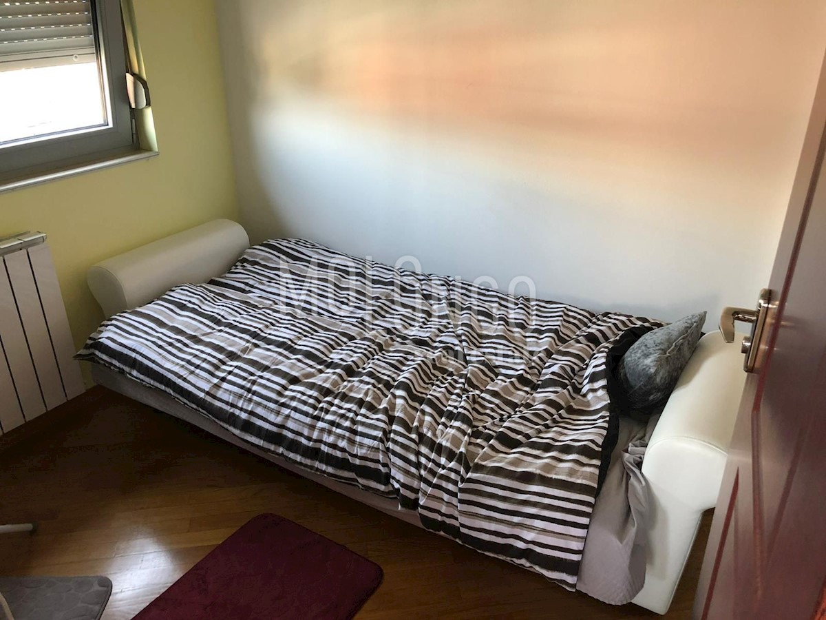 Centar, Rijeka, 73,33m2