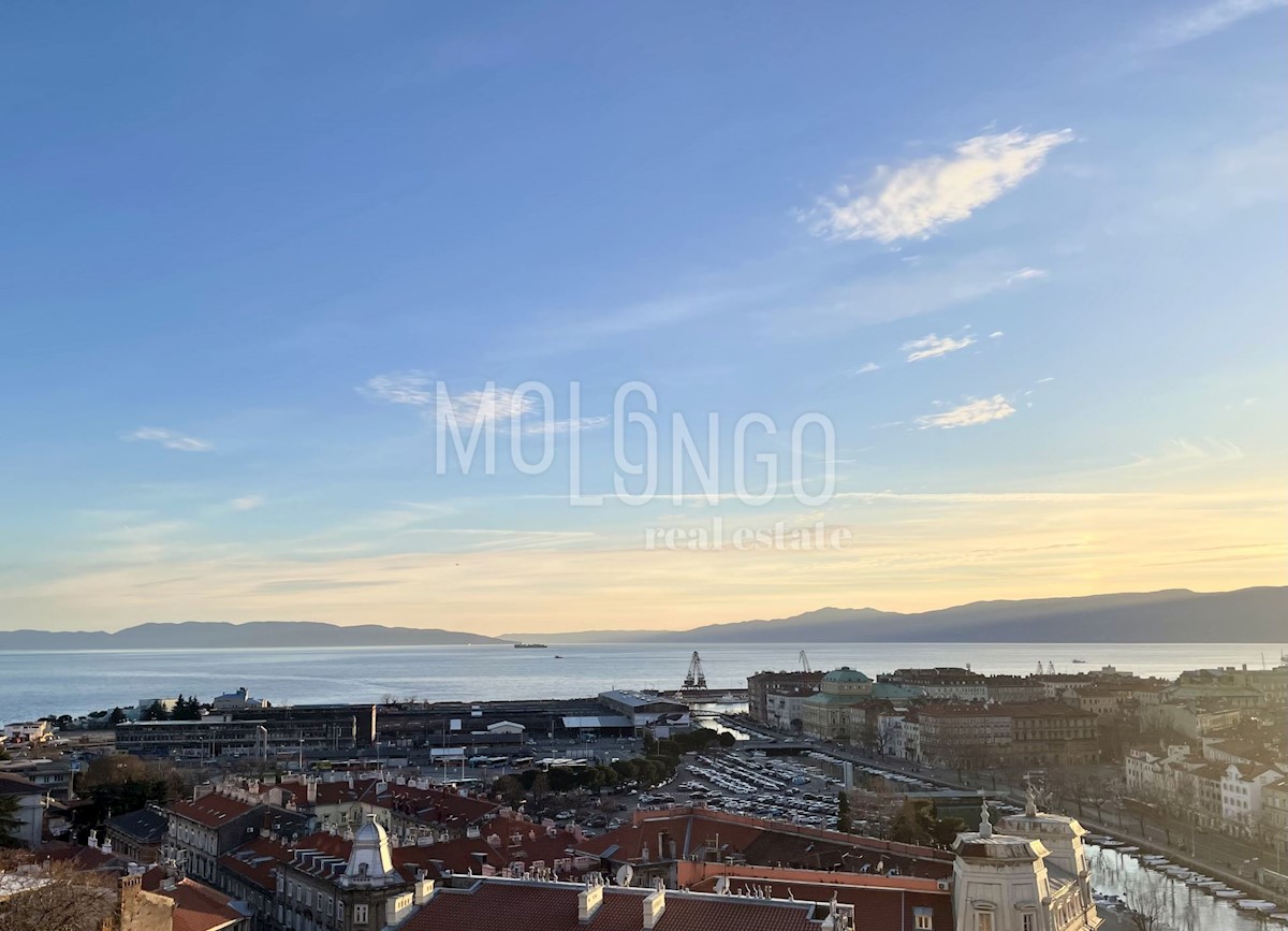 Appartamento/appartamento Bulevard, Rijeka, 136m2