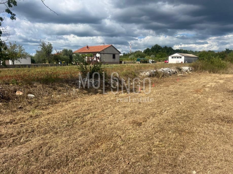 Terreno Režanci, Svetvinčenat, 3.000m2