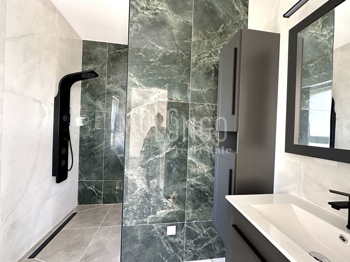 Casa Kornić, Krk, 198m2