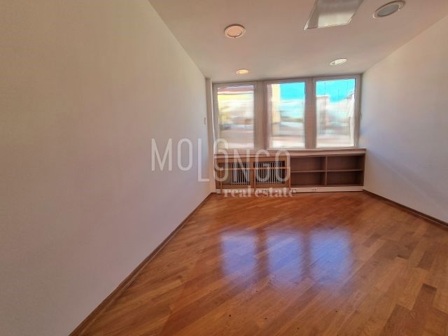 Commerciale Brajda, Rijeka, 107m2