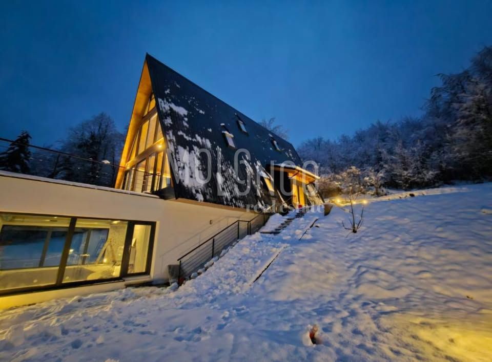 Casa Marija Trošt, Delnice, 280m2