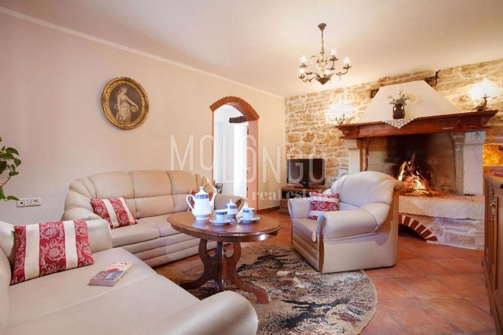 Casa Pinezići, Marčana, 182m2