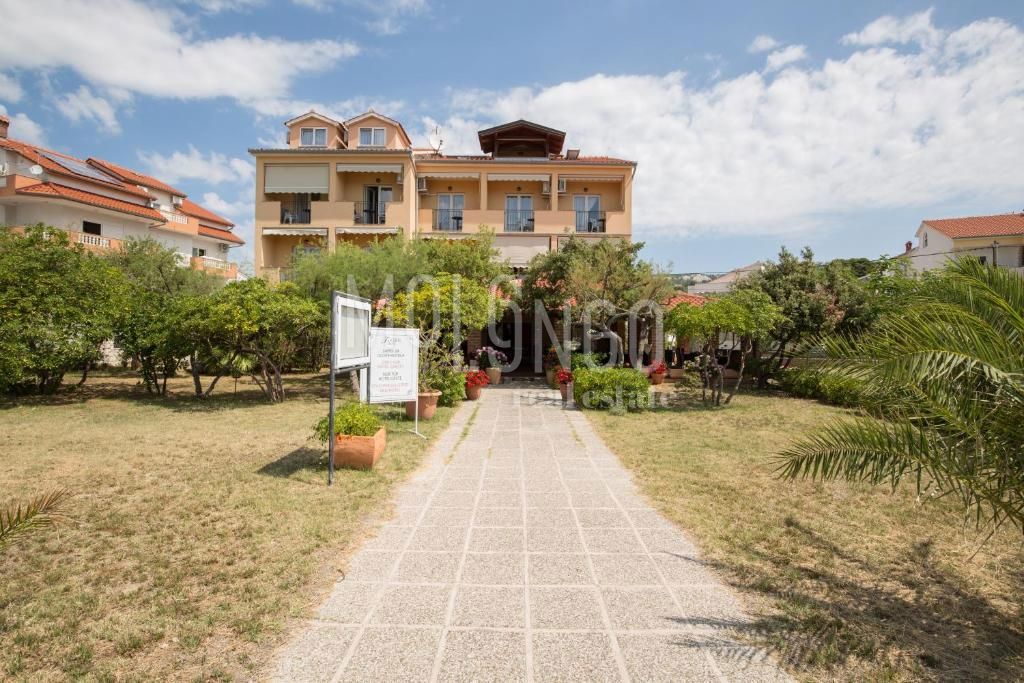 Albergo Palit, Rab, 700m2