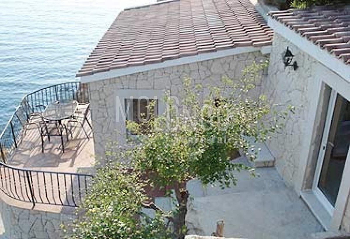 Casa Vrbnik, 75m2