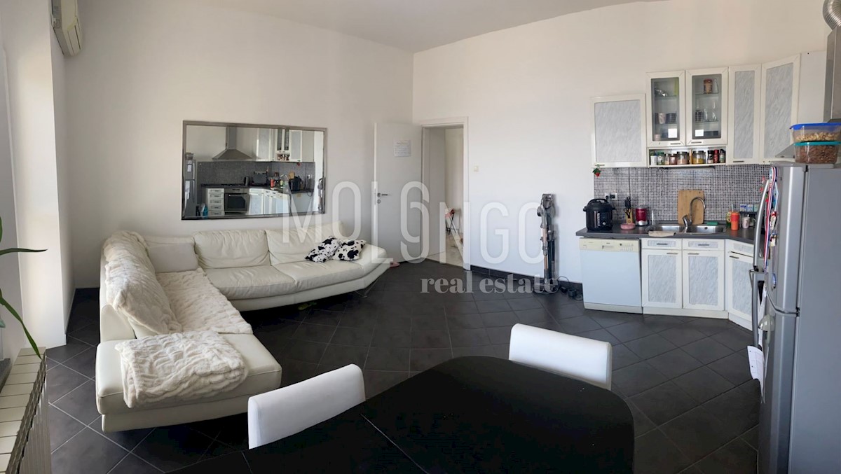 Appartamento Kantrida, Rijeka, 83m2