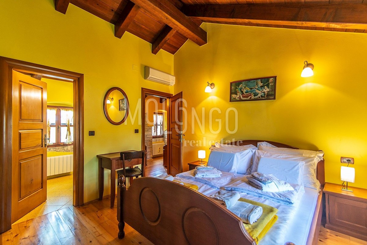 Casa Žminj, 300m2