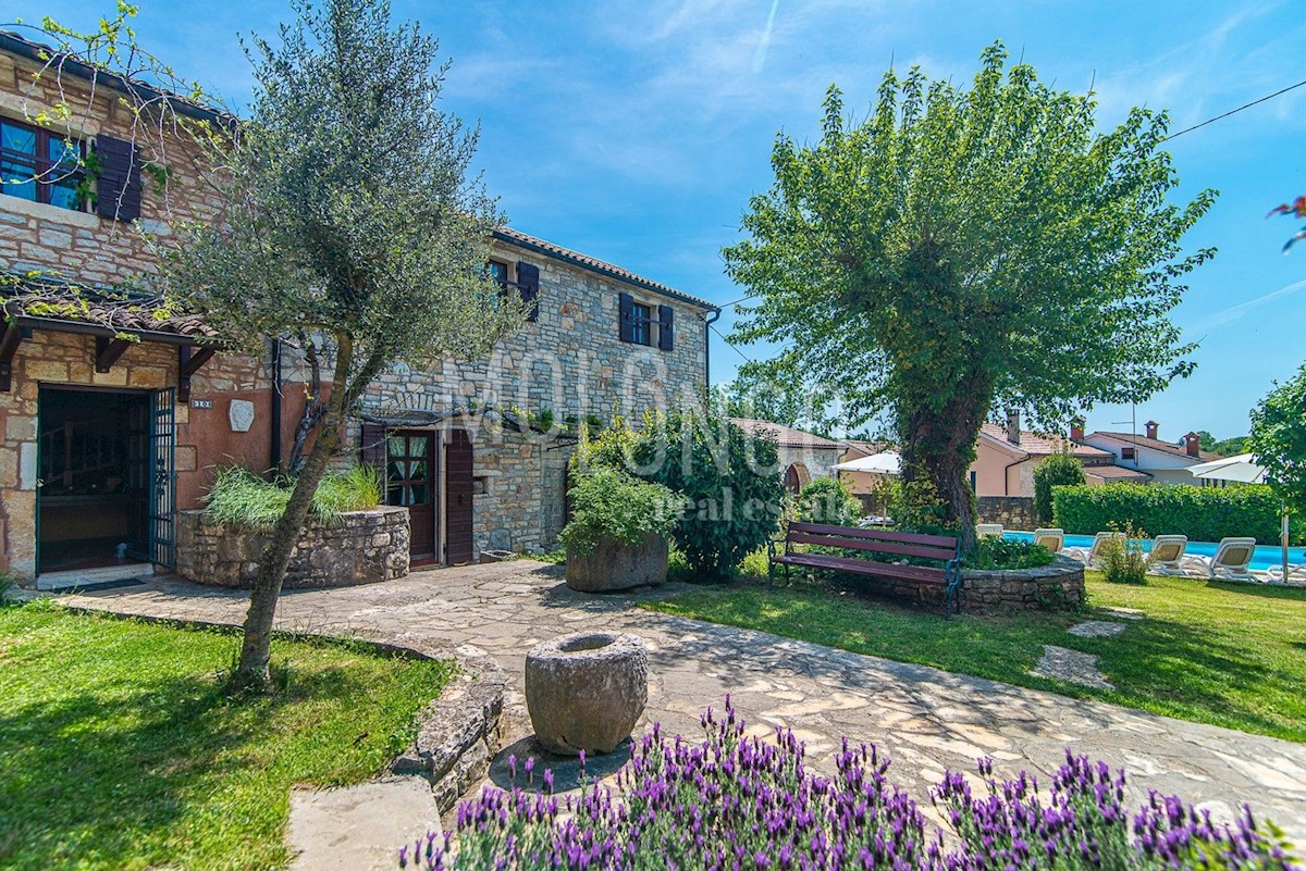 Casa Žminj, 300m2