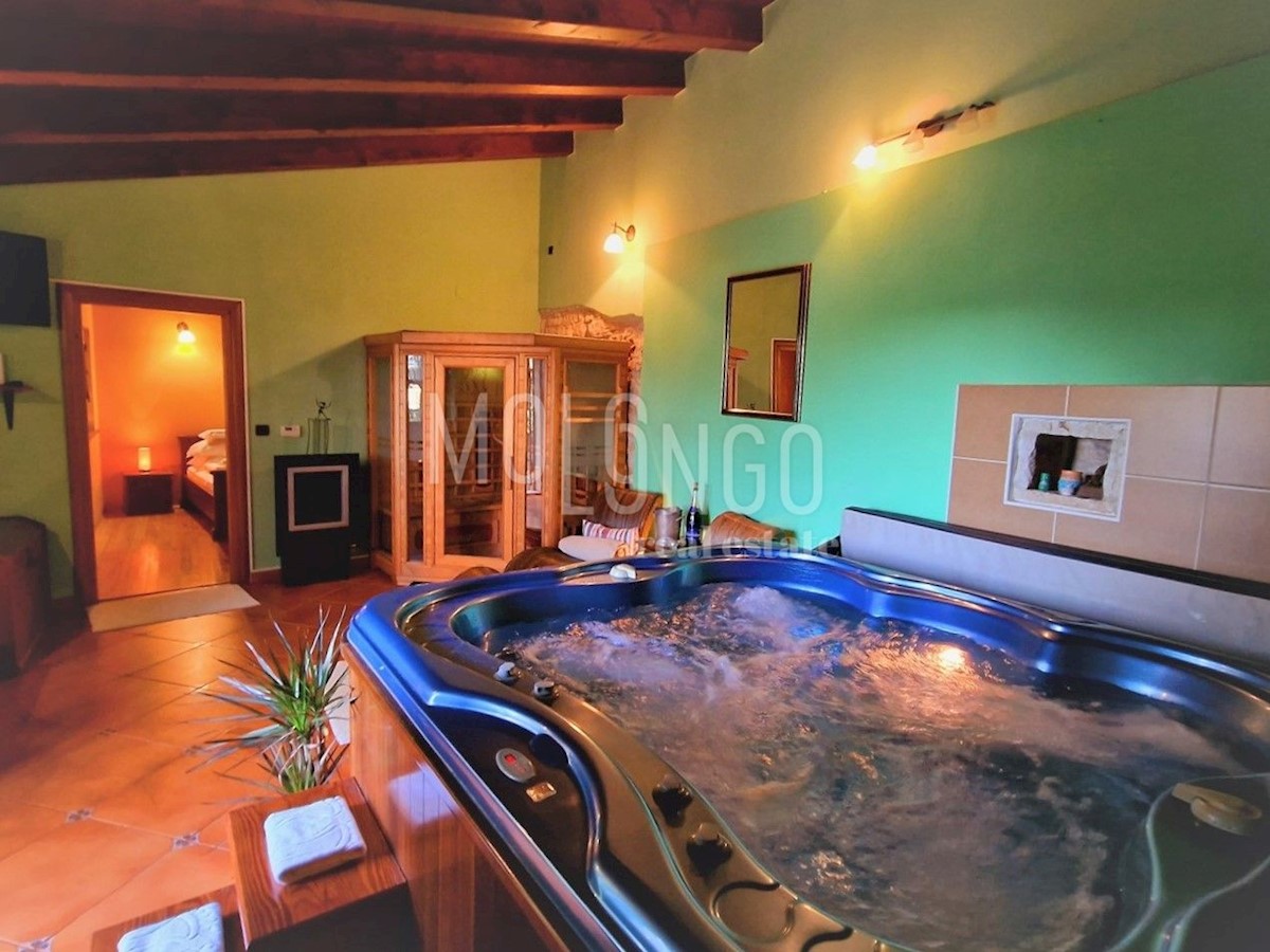 Casa Žminj, 300m2