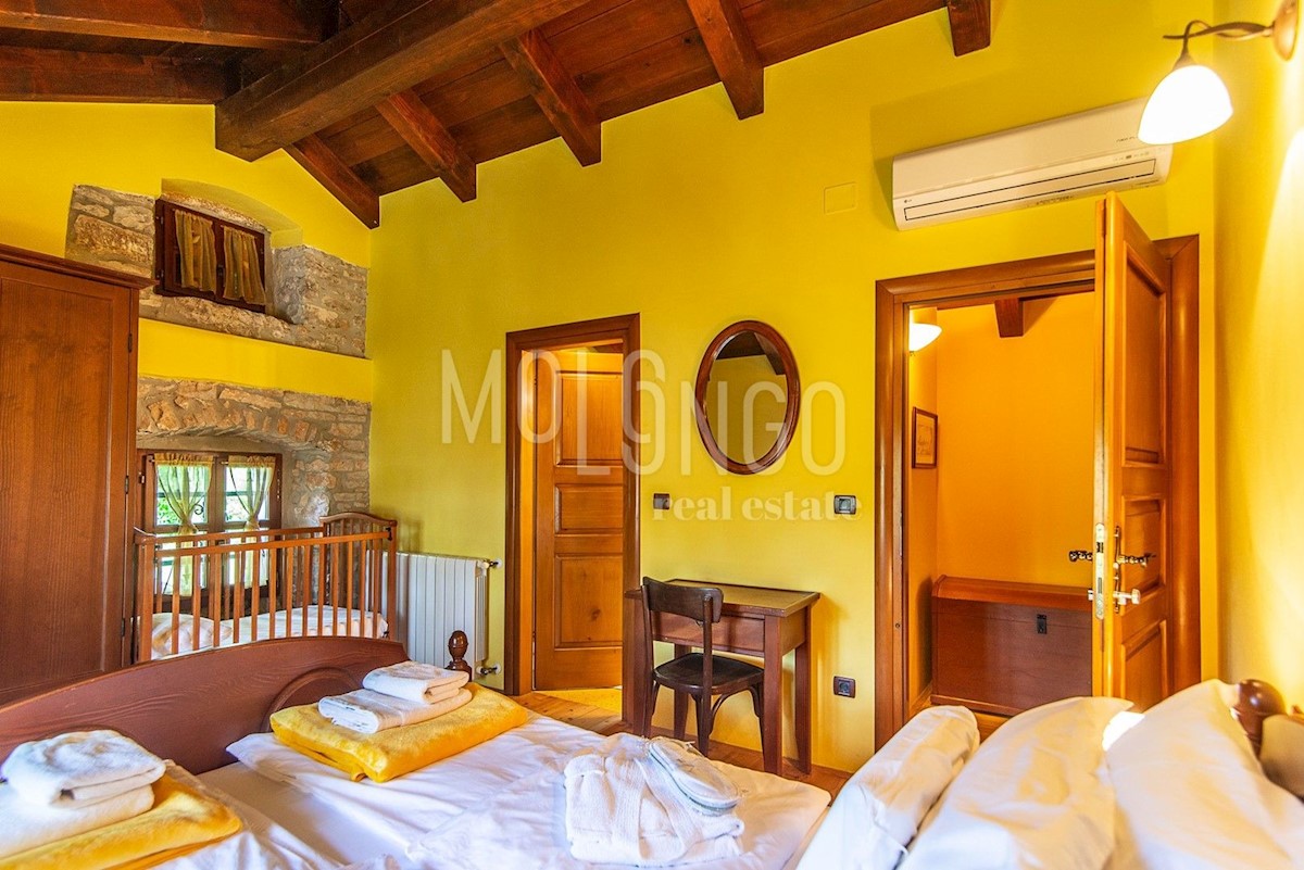 Casa Žminj, 300m2