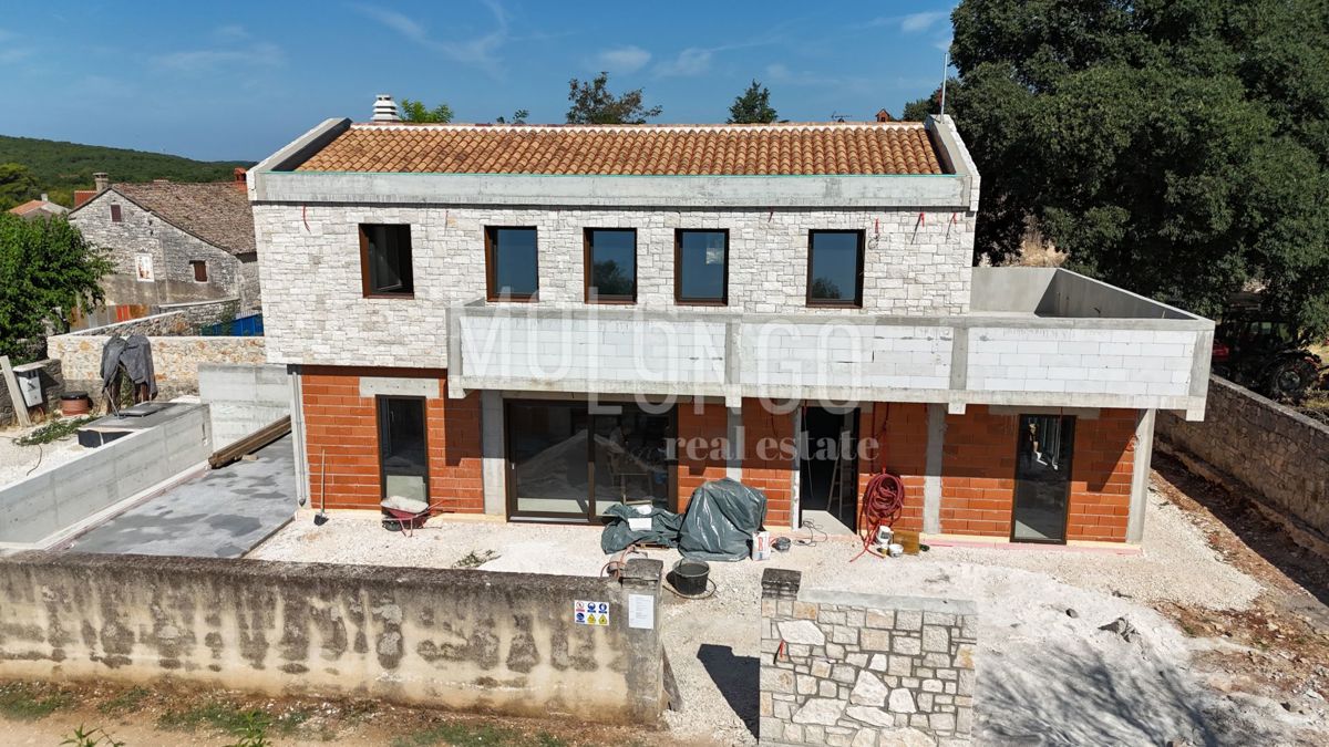 ISTRA, BALE - Villa di lusso nel cuore dell'Istria – perfetta fusione di moderno e tradizionale