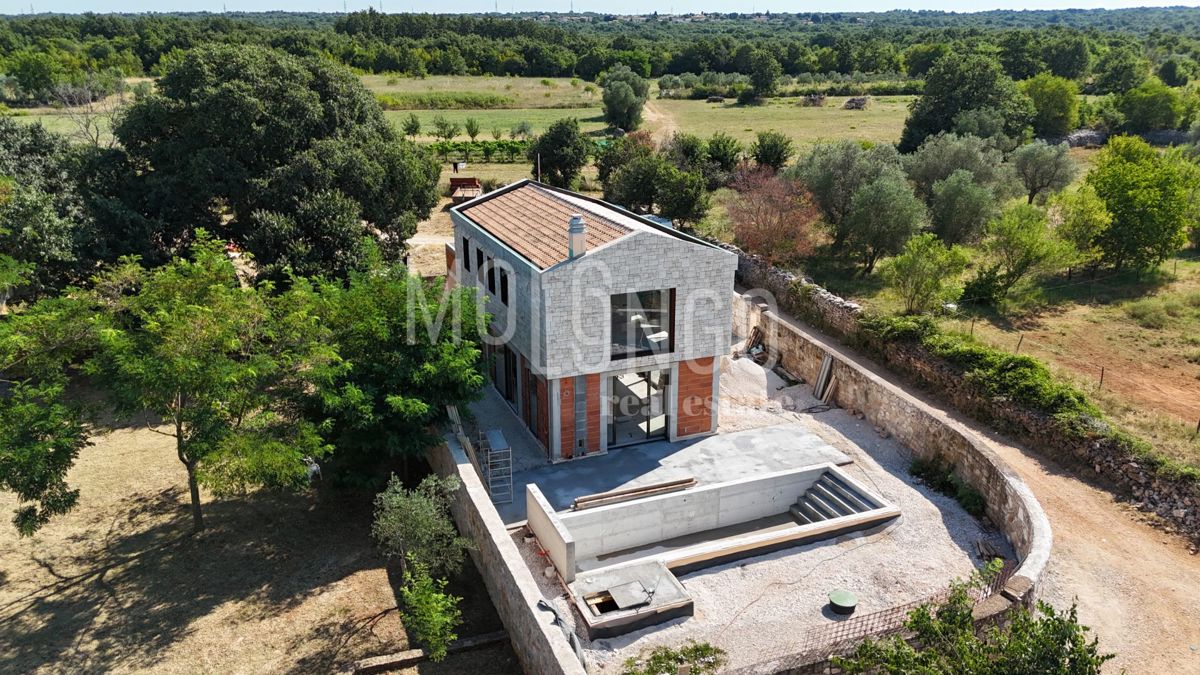 ISTRA, BALE - Villa di lusso nel cuore dell'Istria – perfetta fusione di moderno e tradizionale